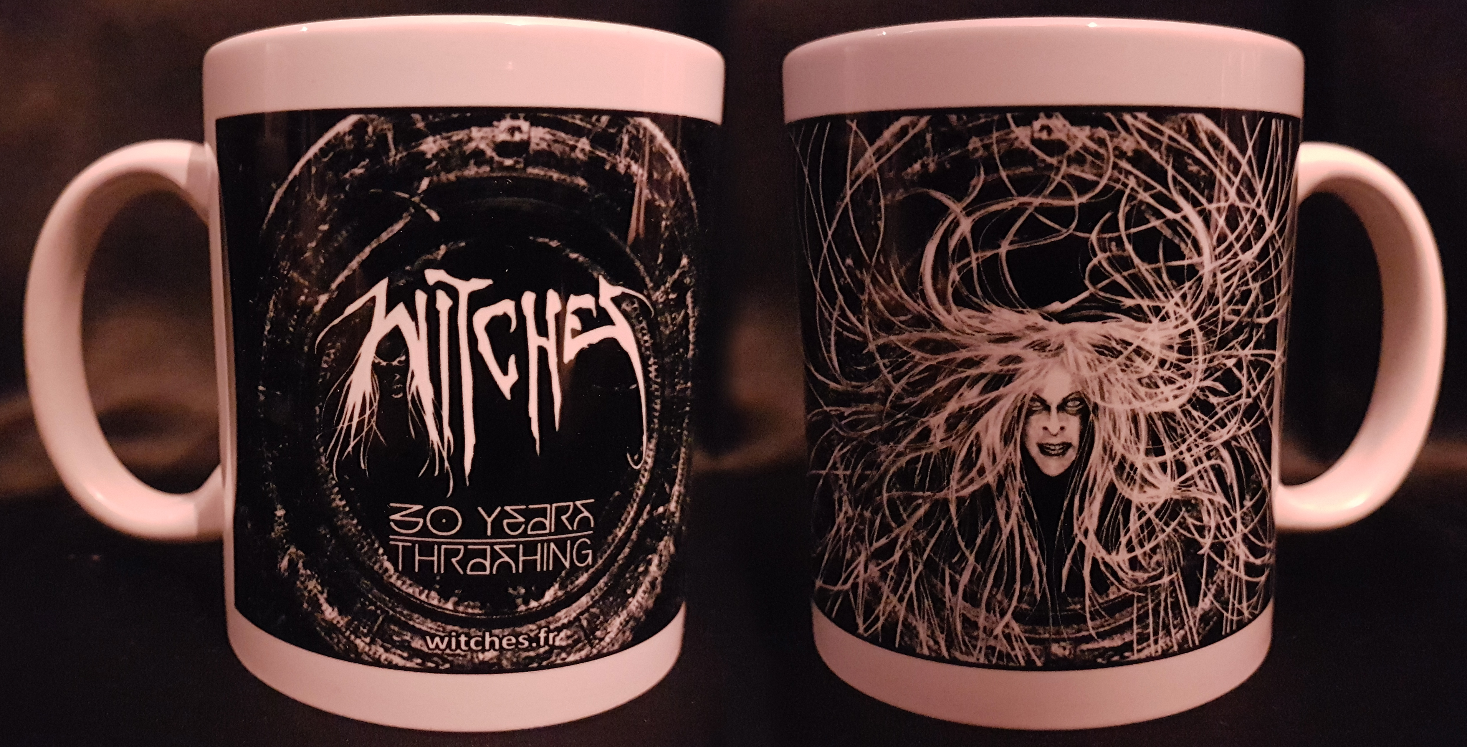 Witches Mug The Hunt